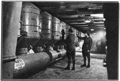 Hava filtreleri, Maginot Line, Fransa, 1939 by Unbekannt