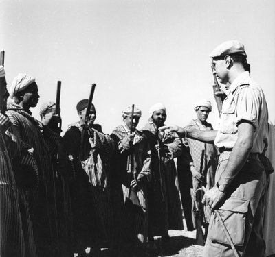 Cezayir, 1957 by Unbekannt