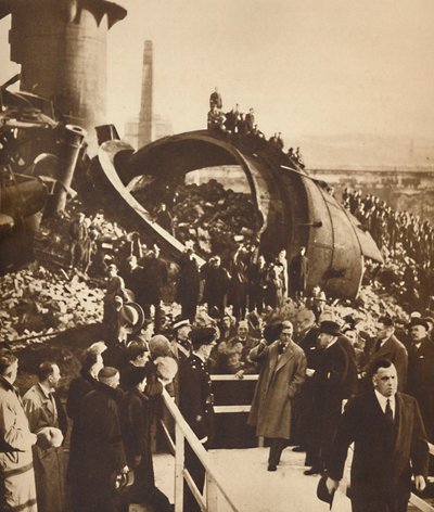 Derelict Steel-Works, Güney Galler, 1936 1937 by Unbekannt