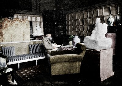 Auguste Rodin Kitapları Arasında 77 Rue De Varenne, c1900 by Unbekannt