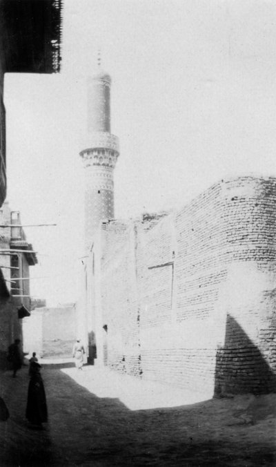 Arka sokak ve eski cami, Bağdat, Irak, 1917-1919 by Unbekannt