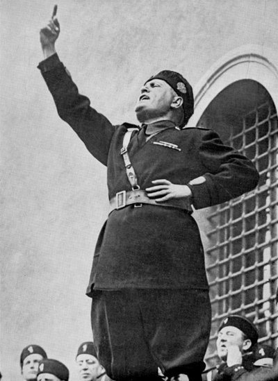 Benito Mussolini, İtalyan faşist diktatör, 1930