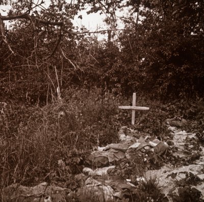 Alman askerinin cesedi, Ablain-Saint-Nazaire, Kuzey Fransa, c1914-c1918. by Unbekannt