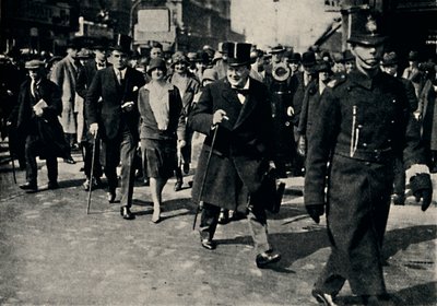 Bütçe Günü, 1928, 1945. by Unbekannt