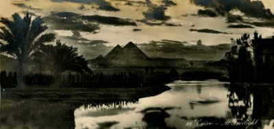 Kahire - Alacakaranlıkta, c1918-c1939. by Unbekannt