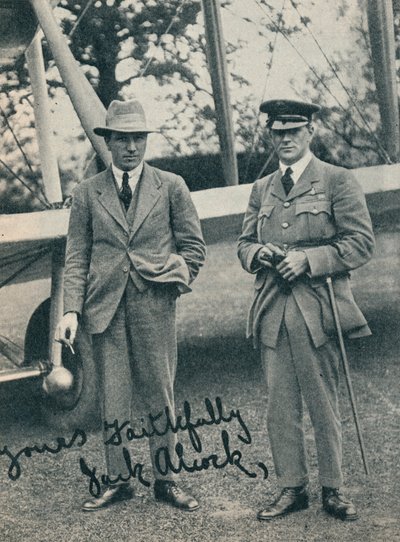 Kaptan John Alcock ve Teğmen Arthur Whitten Brown, İngiliz havacılar, c1919 c1937 by Unbekannt