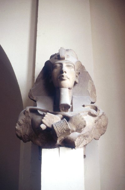 Kral Akhenaten