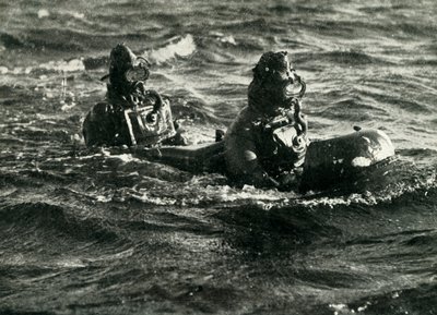 Savaş arabası insanlı torpido, İkinci Dünya Savaşı, 1945. by Unbekannt
