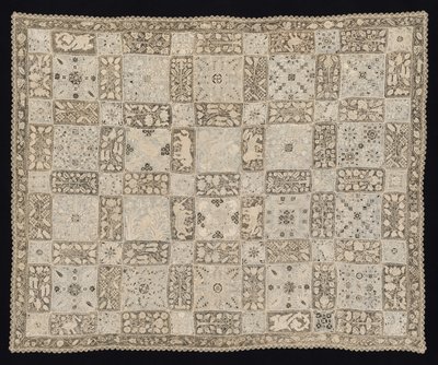 Tekboynuzlu, Ejderhalı, Diğer Hayvanlarlı ve Çiçek Desenli Kumaş, 1800'ler. by Unbekannt
