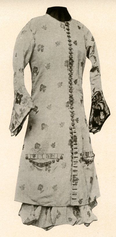 Çiçekler ve yapraklar ile devetüyü brokar ceket ve tam pantolon, c1670, 1937. by Unbekannt