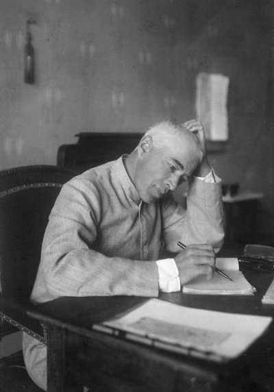 Constantin Stanislavski, Rus akor ve tiyatro yönetmeni, 1910