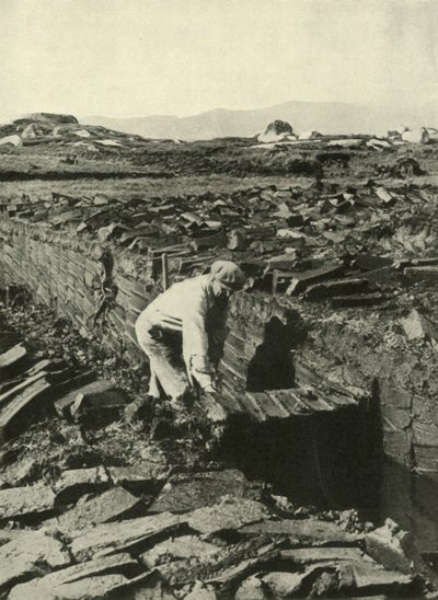 Kesme Turves, c1948. by Unbekannt