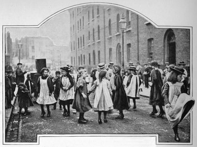 Sokak org eşliğinde dans etmek, Londra, c1901 1901 by Unbekannt