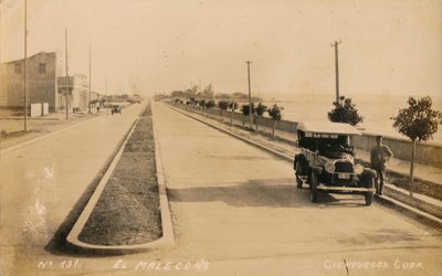 Malecon, Cienfuegos, Küba, c1910. by Unbekannt