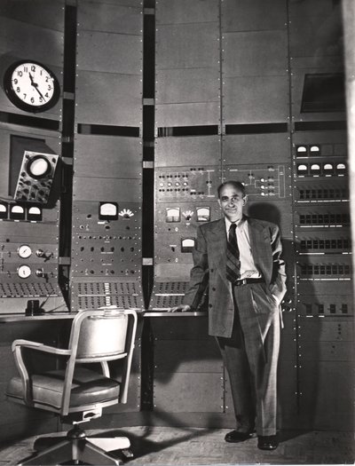 Enrico Fermi, İtalyan asıllı Amerikalı nükleer fizikçi, c1942 by Unbekannt
