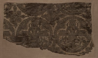 Enthroned King, Griffins tarafından kuşatıldı, 800