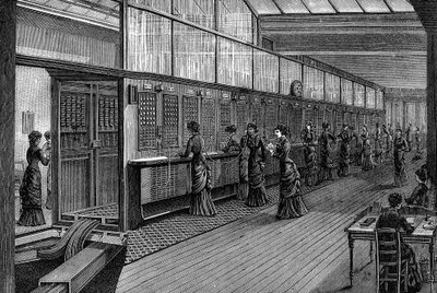 Merkezi Telefon Santralindeki kadın telefoncular, Paris, 1890 by Unbekannt