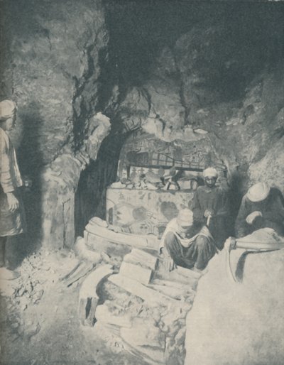 Mısırlı Mumyaların Dirilişi Beklediği Cenaze Odası, c1935 by Unbekannt