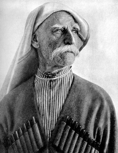 çerkeska giyen Gürcü adam, 1936 by Unbekannt