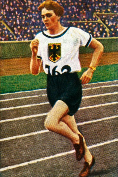 Alman koşucu Lina Radke, 1928. by Unbekannt
