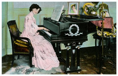 Gertie Millar, İngiliz aktris ve şarkıcı, piyano çalıyor, c1890-1909 by Unbekannt