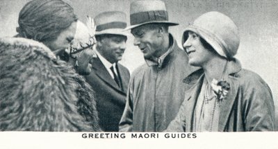 Maori Rehberlerini Selamlama, 1927 1937 by Unbekannt