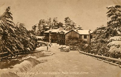 Genel Postane yakınında Yoğun Kar Yağışı, Shimla, c1918-c1939. by Unbekannt