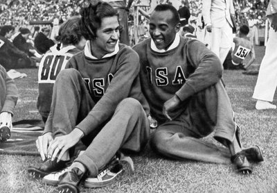 Helen Stephens ve Jesse Owens, Amerikalı atletler, Berlin Olimpiyatları, 1936 by Unbekannt