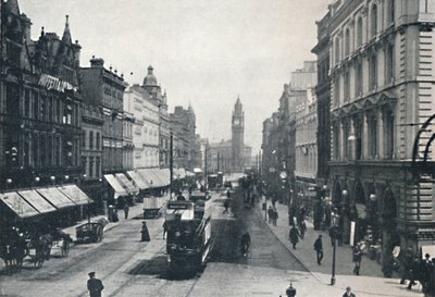 High Street, Belfast, uzaktan Albert Anıtı