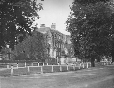 College Road