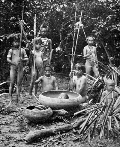 Putumayo Nehri Kızılderilileri, kafası kesilmiş, Amazonia by Unbekannt