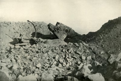 Seddul Bahr Kalelerinin İçi, 1919. by Unbekannt