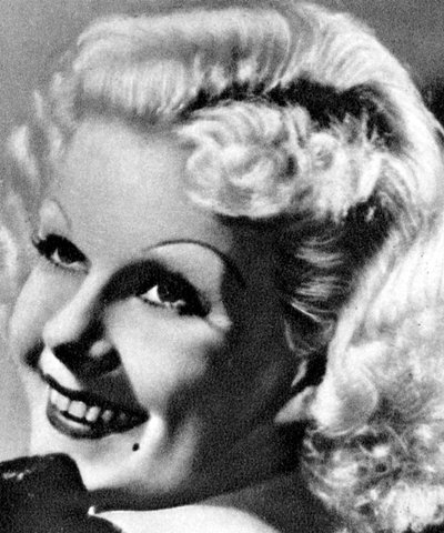 Jean Harlow, Amerikalı aktris, 1934-1935 by Unbekannt