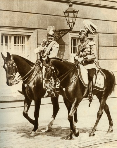 Kaiser Wilhelm II ve King George V, Berlin, Almanya, 1911, 1935. by Unbekannt