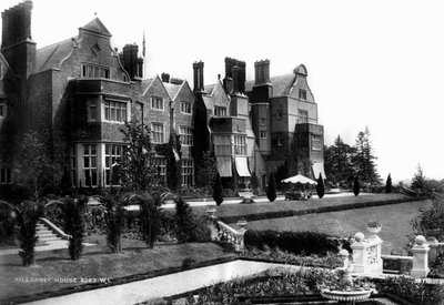 Killarney Evi, c1882 by Unbekannt