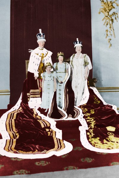 Kral George VI ve Kraliçe Elizabeth, taç giyme günlerinde, 1937 by Unbekannt