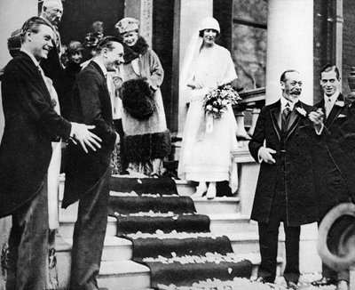 Kral George V, balayına giden Prenses Maud