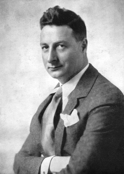 LM Nesbitt, yazar, 20. yüzyılın başlarında by Unbekannt