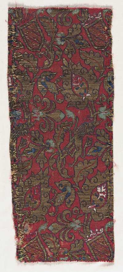 Dalgalı asma ve aslanlı lambalar, 1400