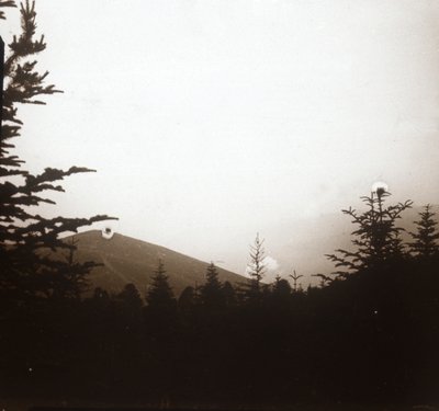 Manzara, uzakta duman, Alsace, c1914-c1918 by Unbekannt