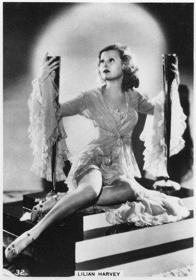 Lilian Harvey, İngiltere doğumlu Alman sinema oyuncusu, c1938 by Unbekannt