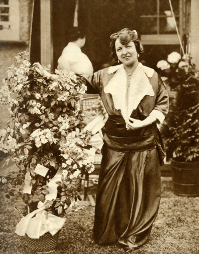 Marie Lloyd, c1910
