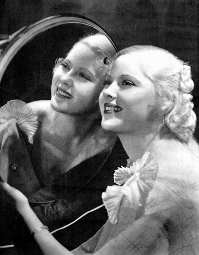 Mary Carlisle, Amerikalı oyuncu ve şarkıcı, 1934-1935 by Unbekannt