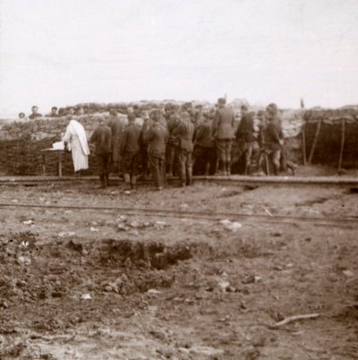 Siperlerdeki kütle, Pervijze, Flanders, Belçika, c1914-c1918 by Unbekannt