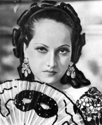 Merle Oberon, İngiliz sinema oyuncusu, 1934-1935 by Unbekannt