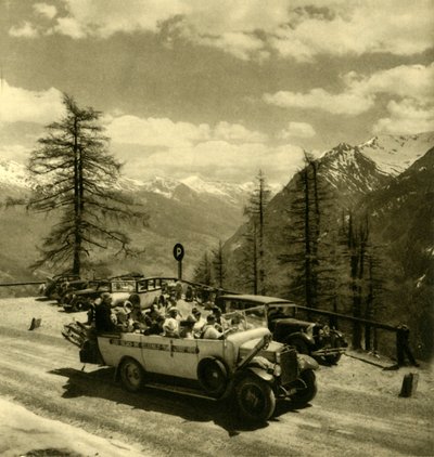 Grossglockner Yüksek Alp Yolu üzerindeki Schöneck