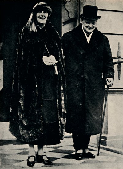 Bay ve Bayan Churchill, Yirmilerin Başlarında, 1923, 1945. by Unbekannt