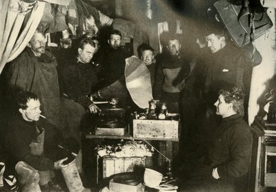 Kulübede Müzik, c1908, 1909. by Unbekannt