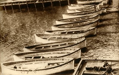 Trajedinin Sessiz Kanıtı: Dünyanın En Büyük Gemisinden Kalan Her Şey, 1912, 1933. by Unbekannt