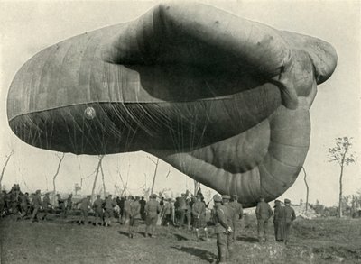 Gözlem Balonlarımızdan Biri, 1919. by Unbekannt
